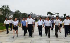 李炳军副省长视察bwin必赢集团